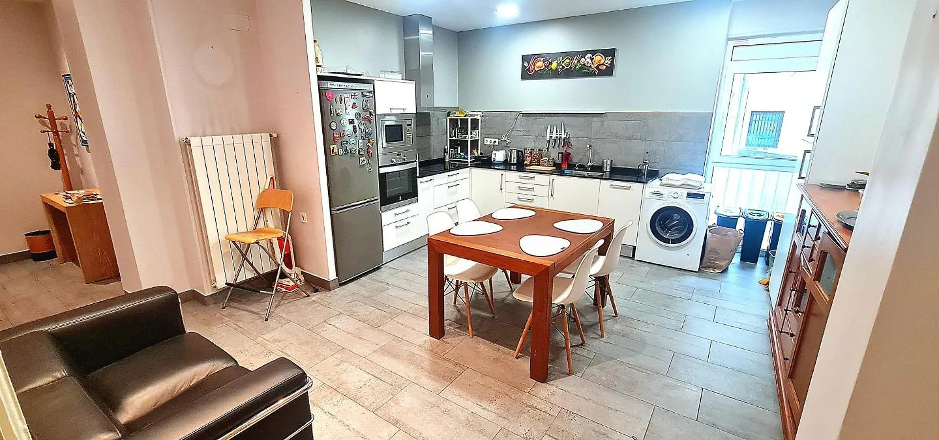 Habitaciones Privadas En Piso Frente A Playa Ondarreta, Bano Compartido San Sebastian
