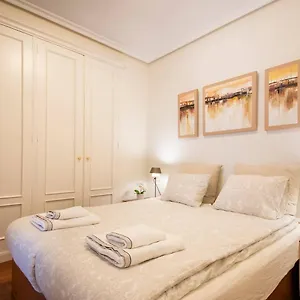  Apartment En El Corazon De La Ciudad Con Parking